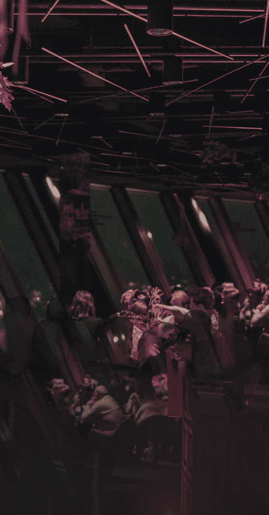 Panorámica de salón preparado para evento - fondo